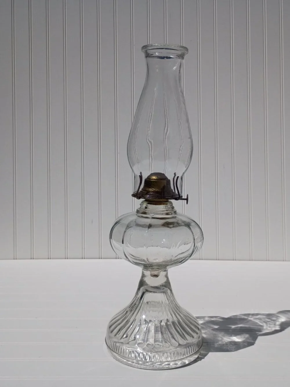 Vintage Anchor Hocking Clear Glass Kerosene Oil Lamp 18